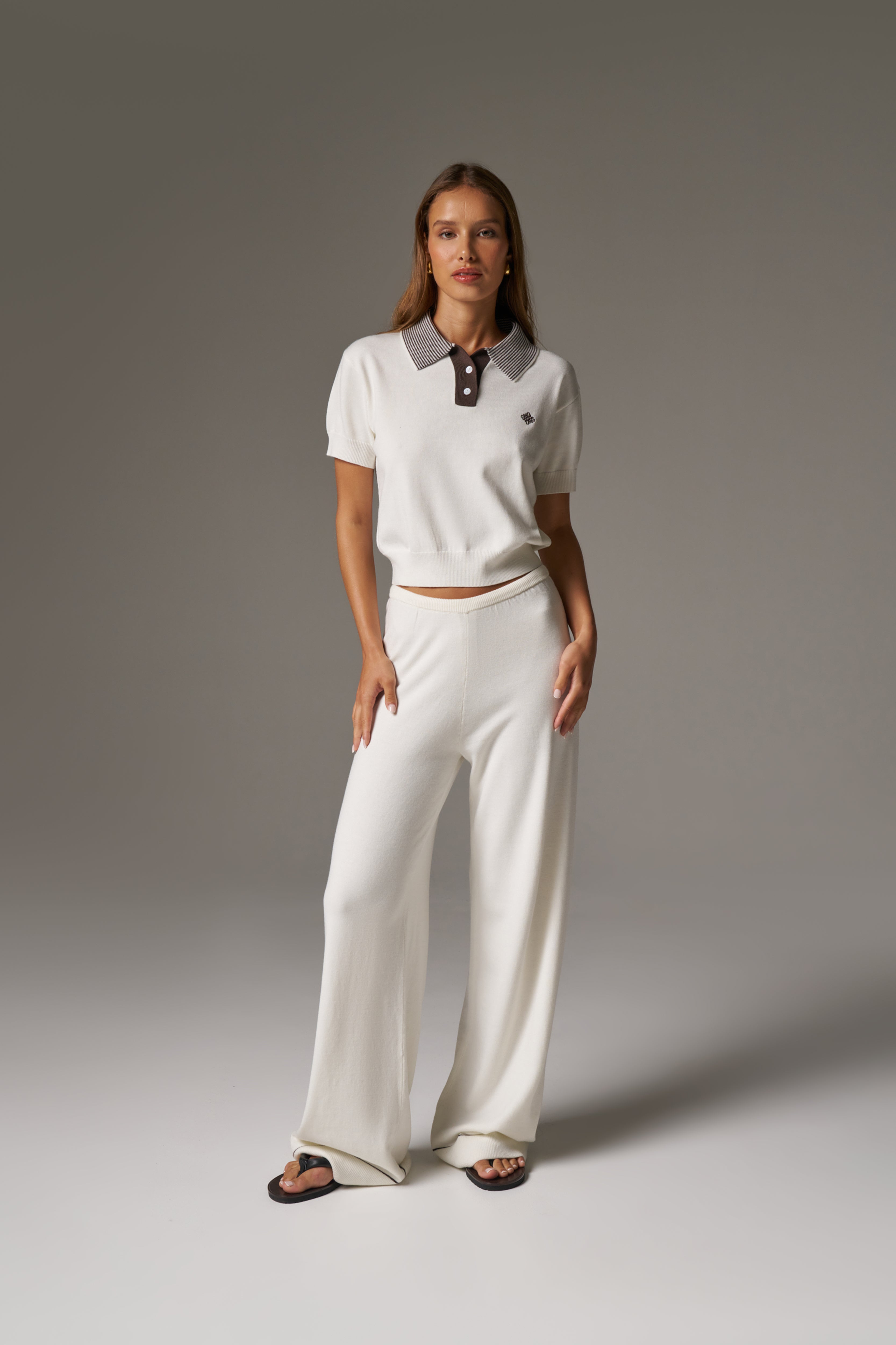 KNITTED COLLAR POLO TOP - CREAM