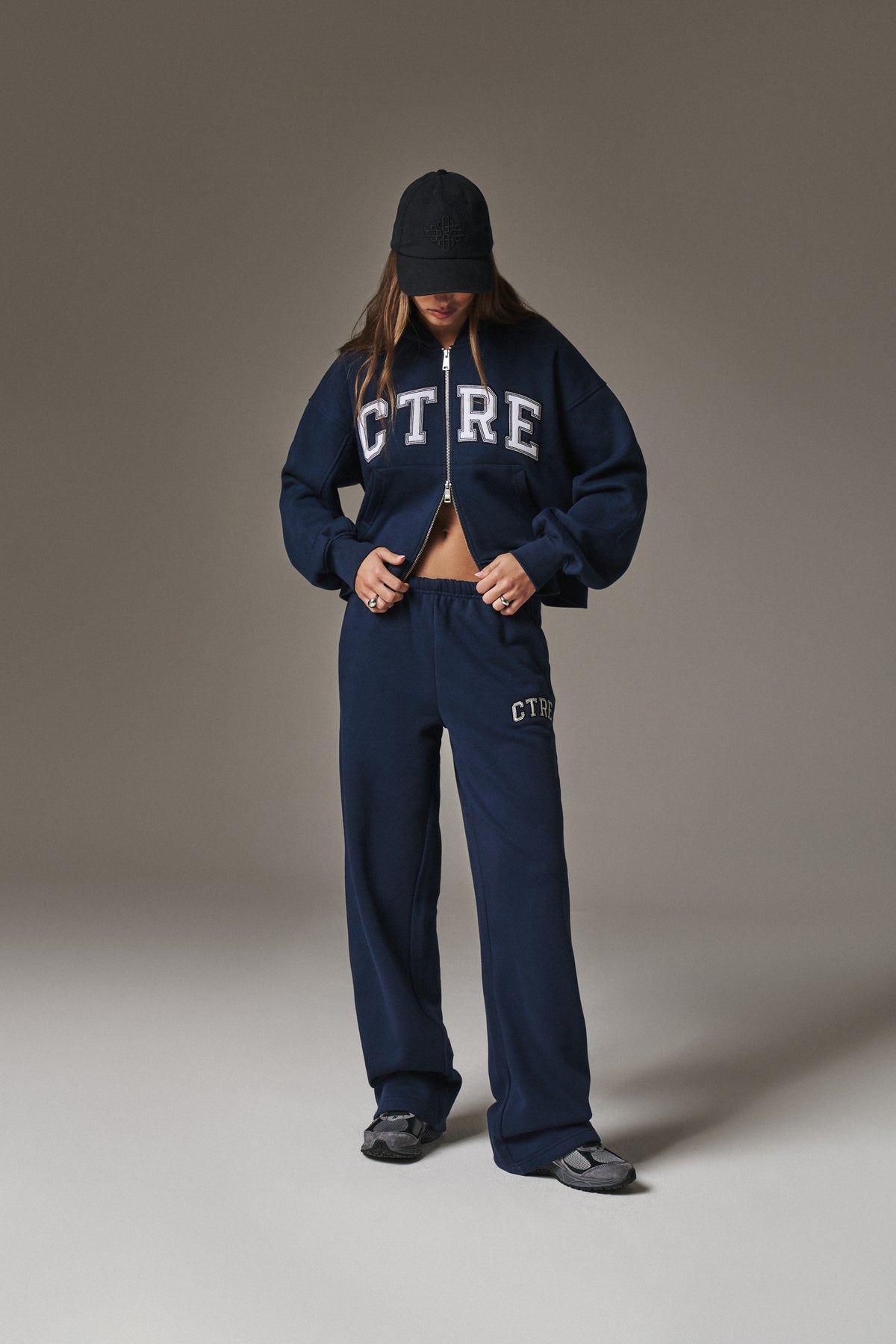 CTRE APPLIQUE ZIP THROUGH HOODIE - NAVY