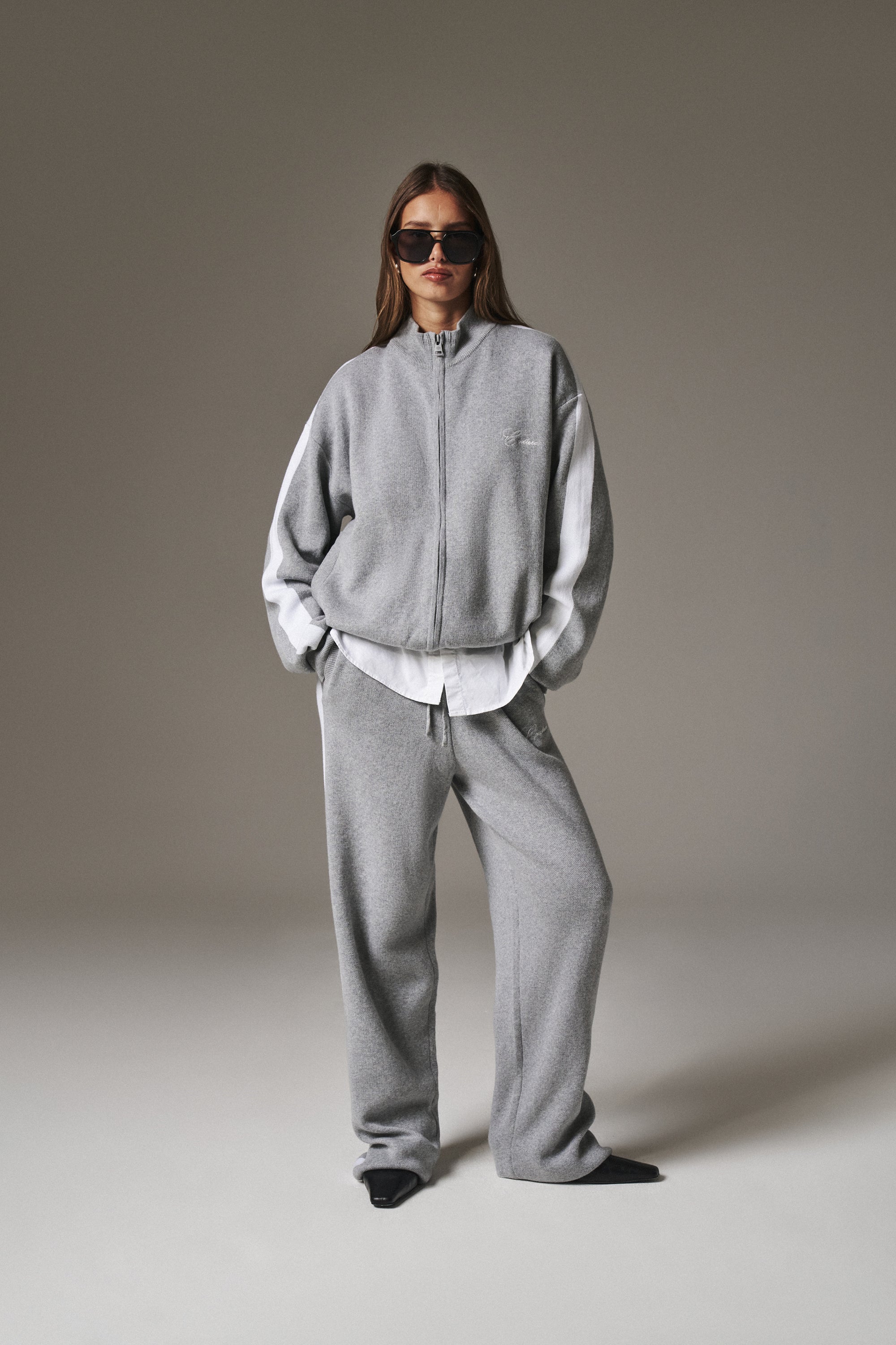 SIDE STRIPE KNITTED JOGGER - GREY MARL
