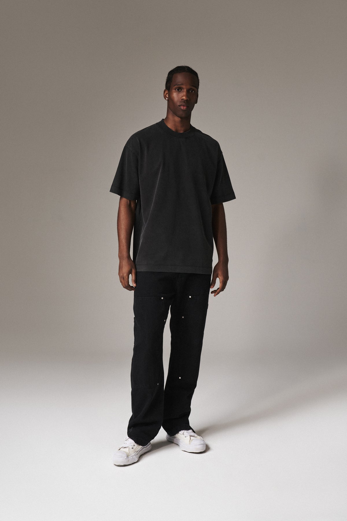 SUPER HEAVYWEIGHT BLANK T-SHIRT - WASHED BLACK