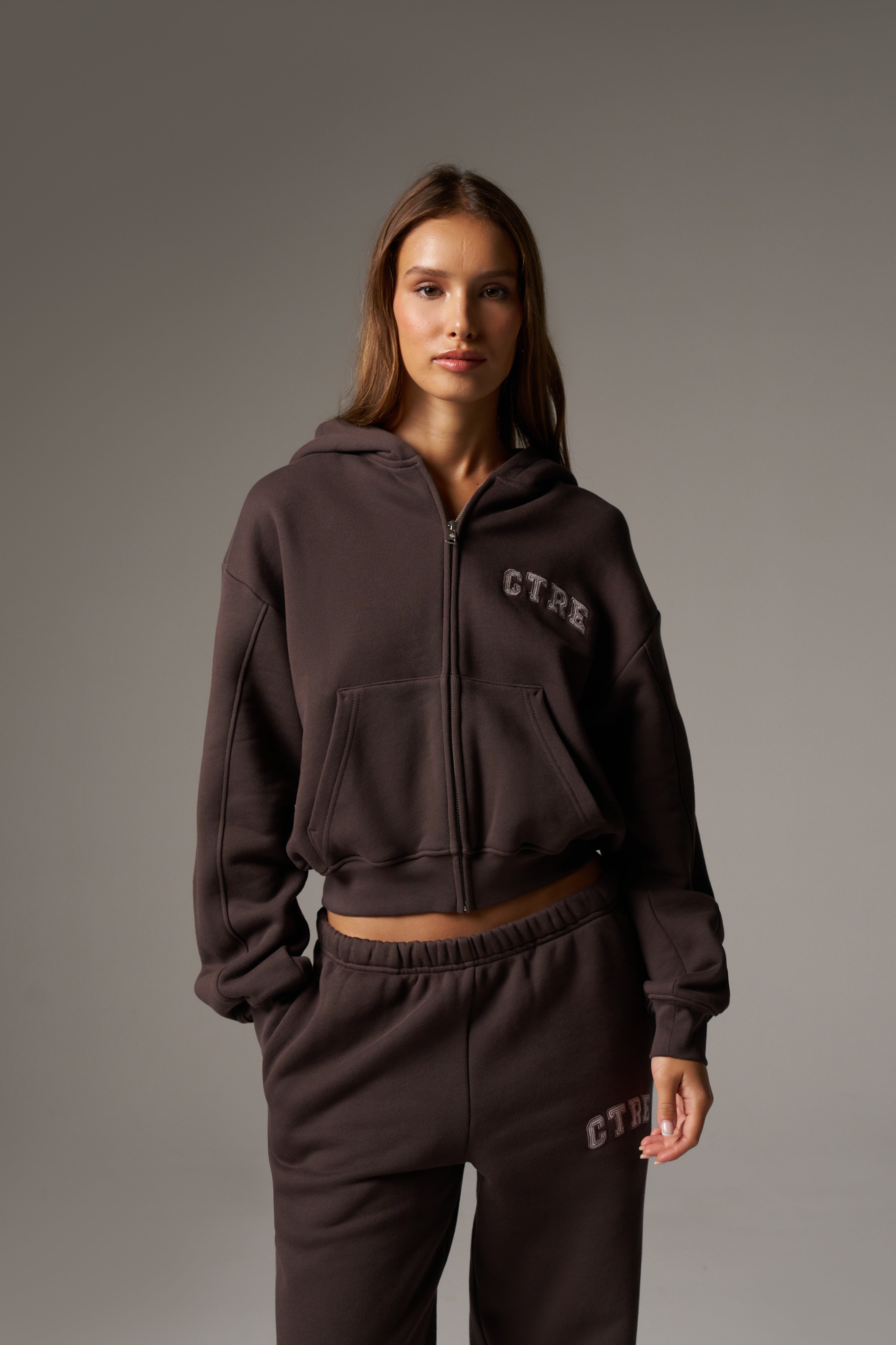 CTRE ZIP THROUGH RELAXED HOODIE - BROWN