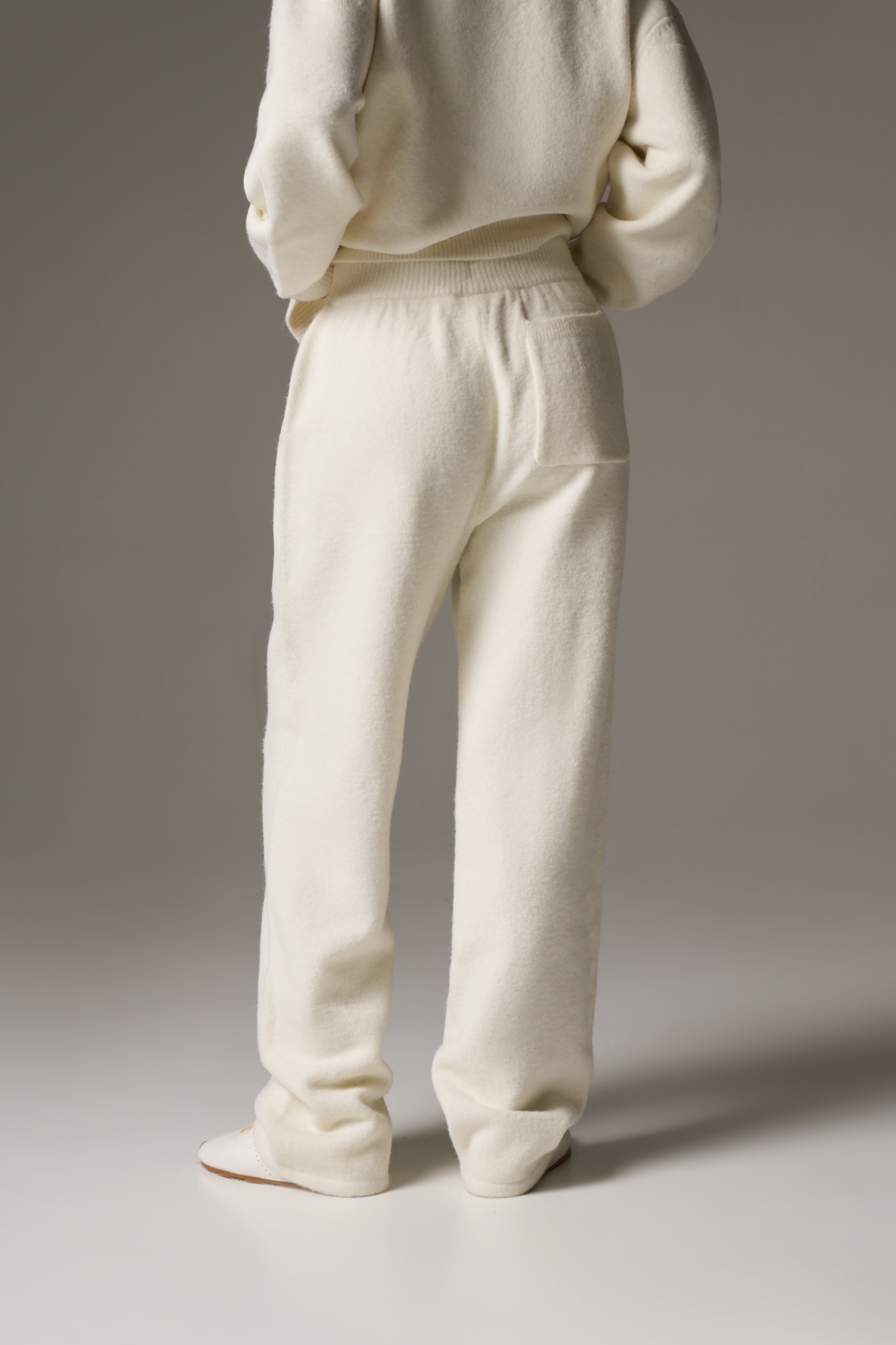 MONOGRAM KNITTED JOGGERS - OFF WHITE