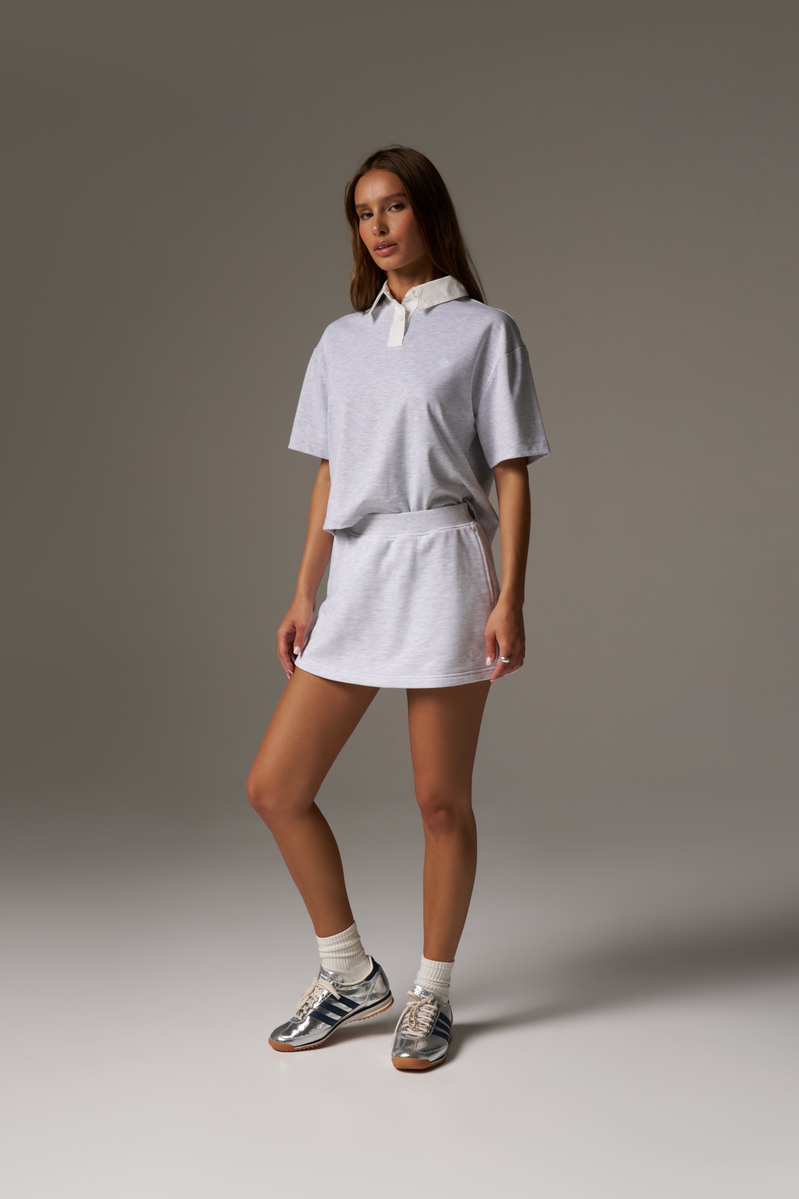 EMBLEM POLO TEE - GREY MARL
