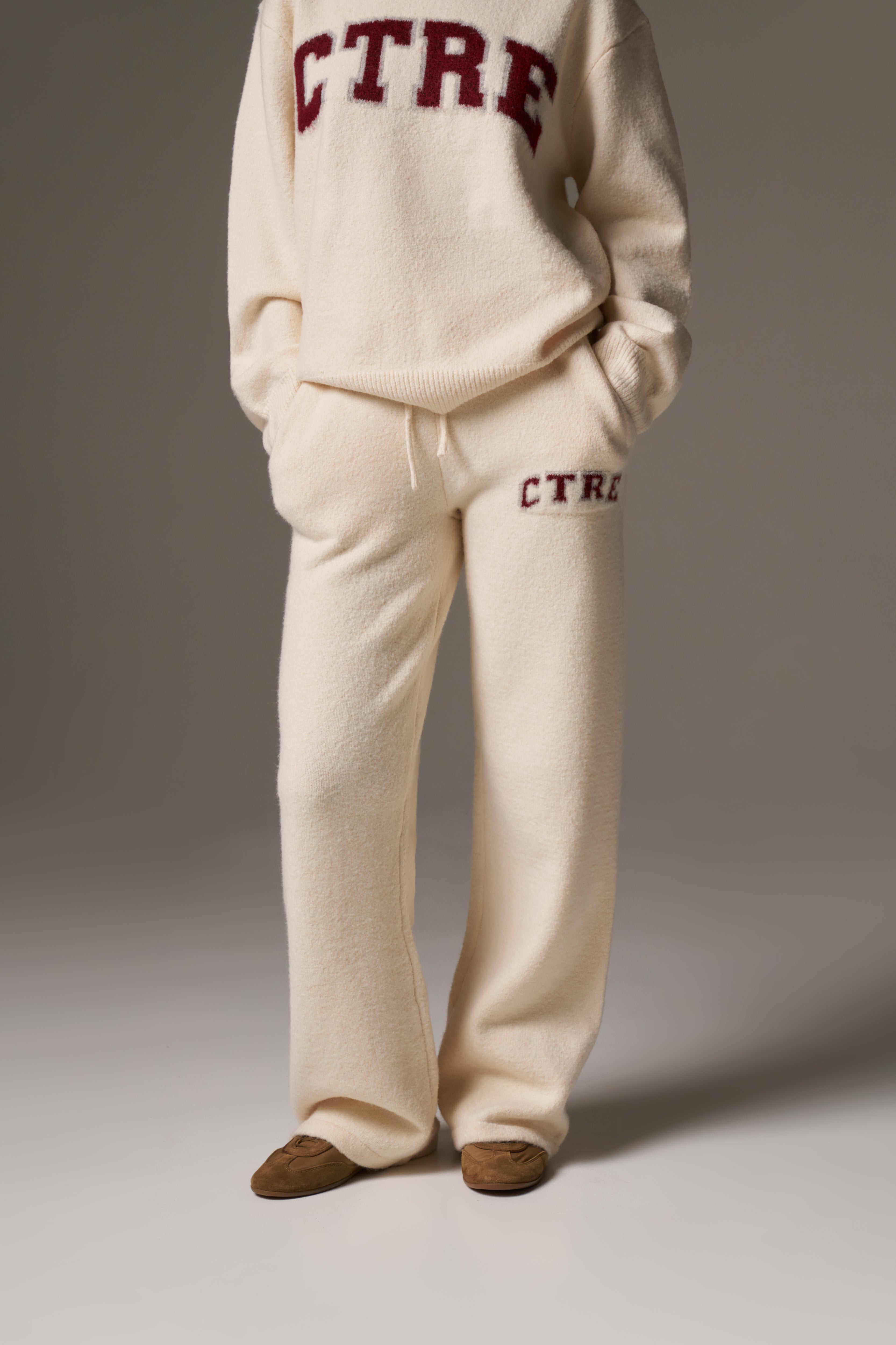 CTRE KNITTED JOGGERS - OFF WHITE