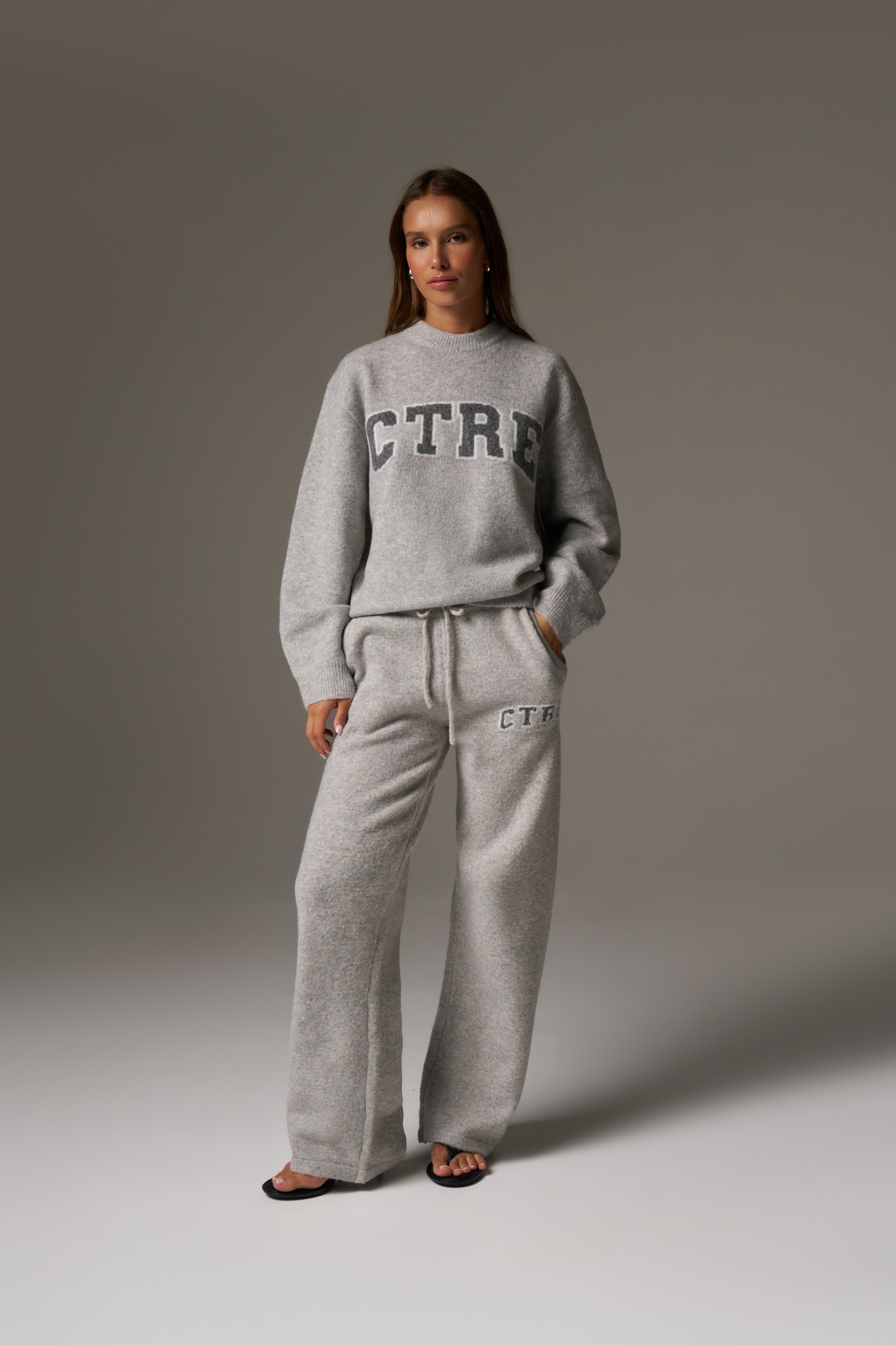 CTRE KNITTED JOGGERS - GREY