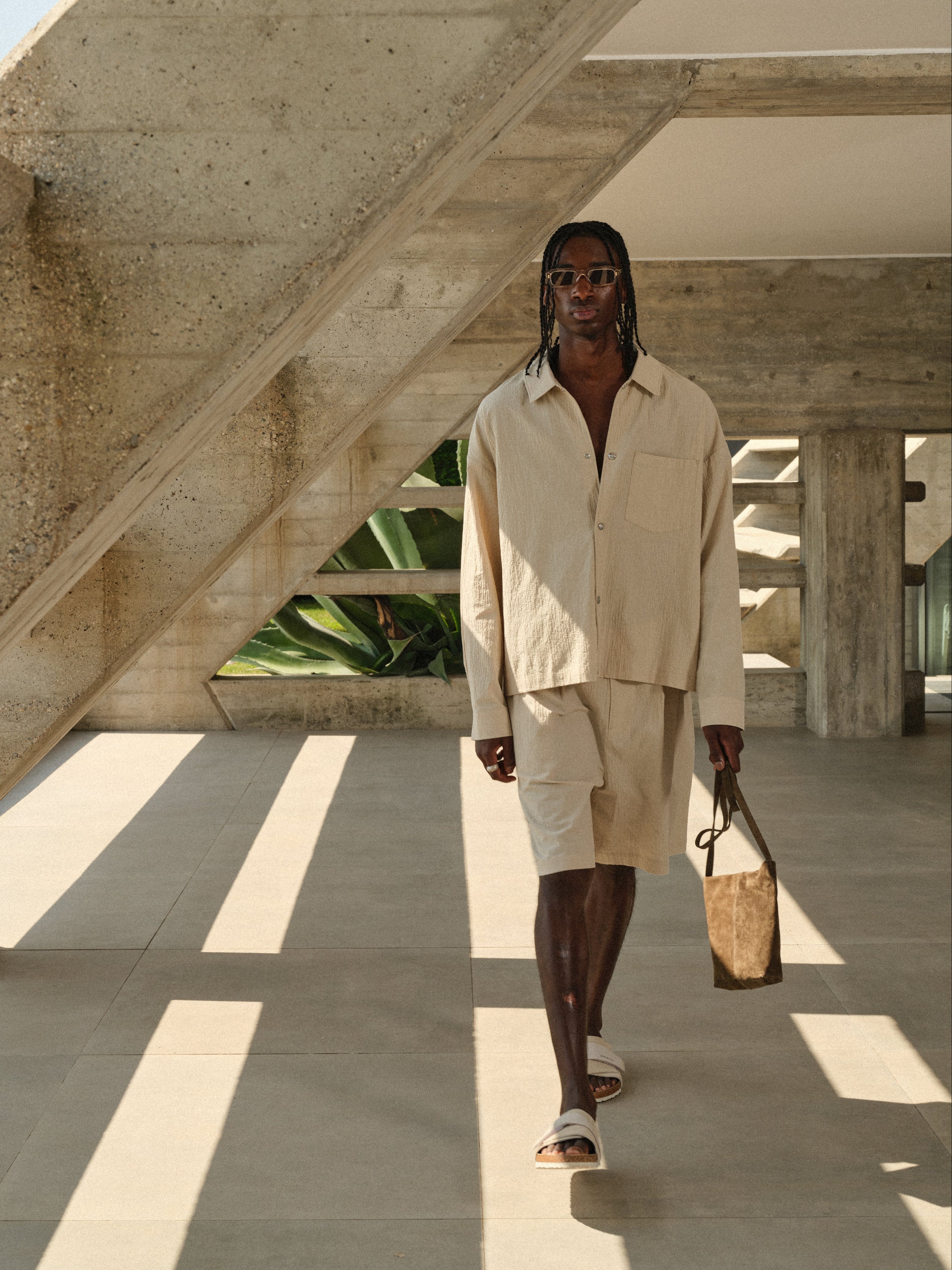 TEXTURED TAILORED SHORTS - STONE