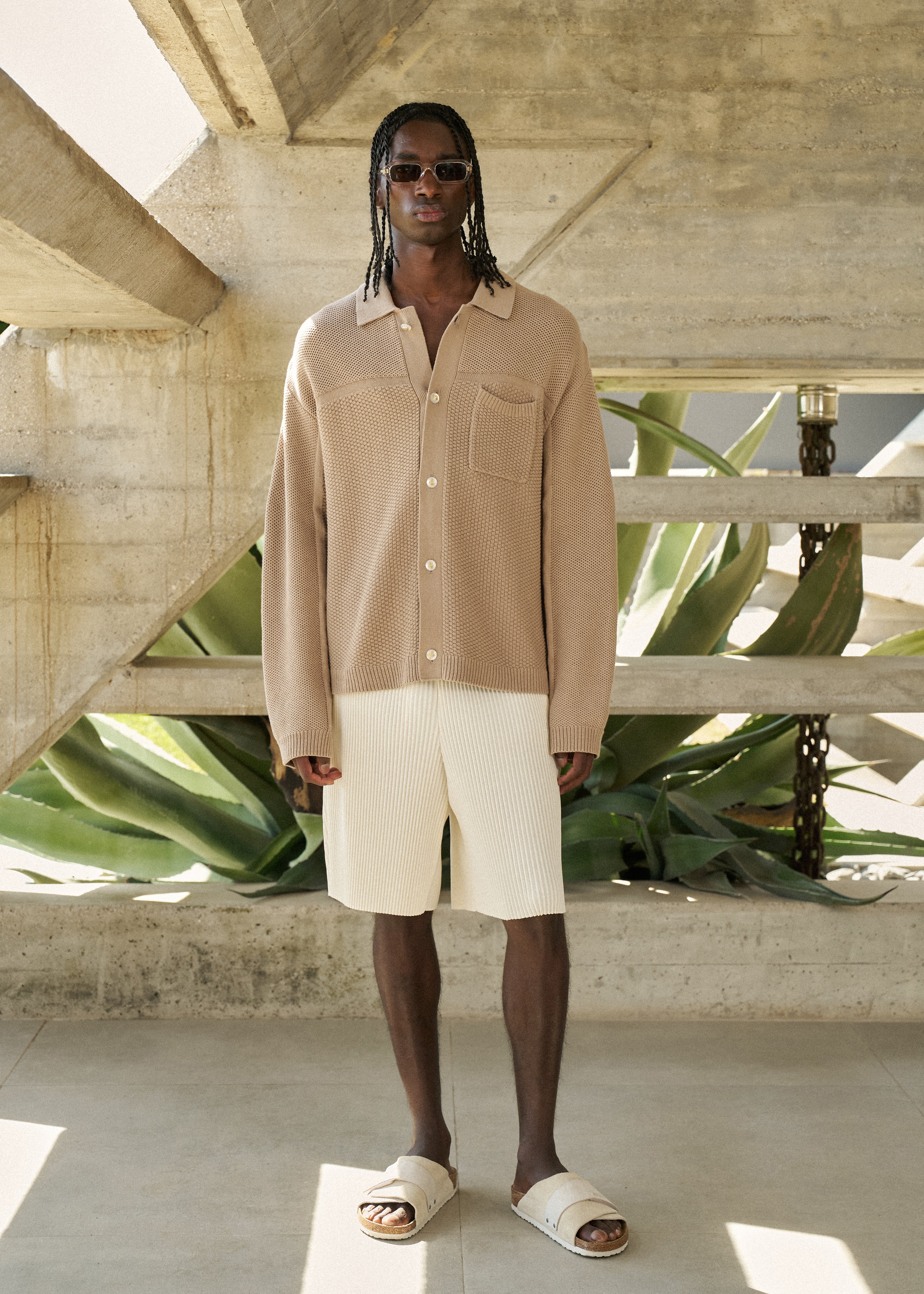PLISSE SHORTS - OFF WHITE