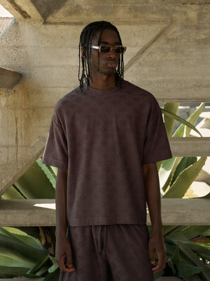 TOWELLING JACQUARD EMBLEM T-SHIRT - BROWN