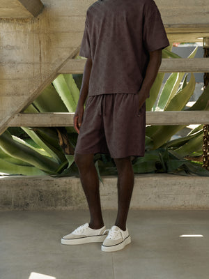 TOWELLING JACQUARD EMBLEM SHORTS - BROWN