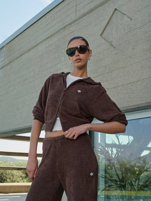 TEXTURED LIGHTWEIGHT KNIT ZIP THROUGH HOODIE - CHOCOLATE