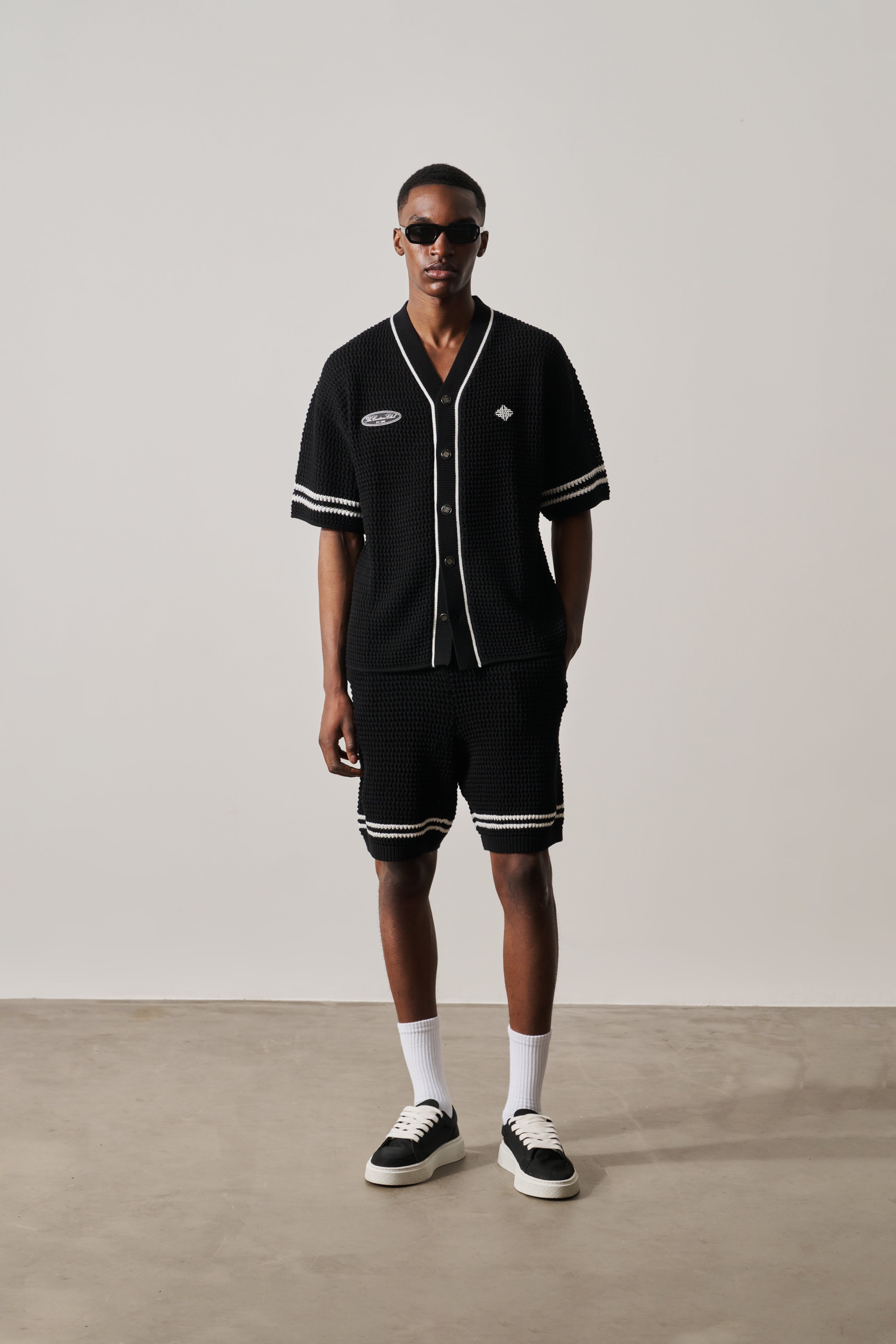 CROCHET KNITTED BASEBALL SHIRT - BLACK