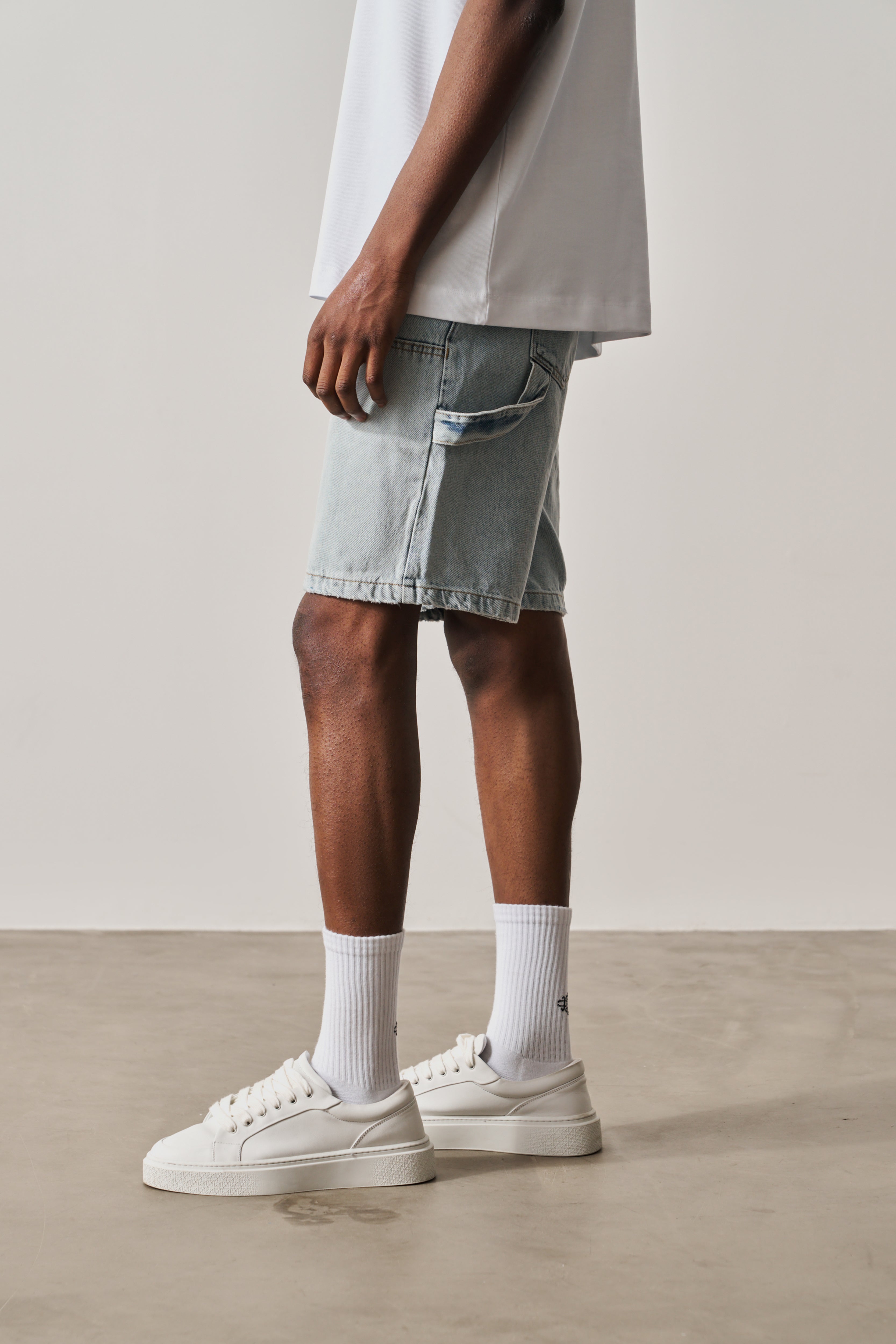 DENIM CARPENTER SHORTS - BLUE WASH