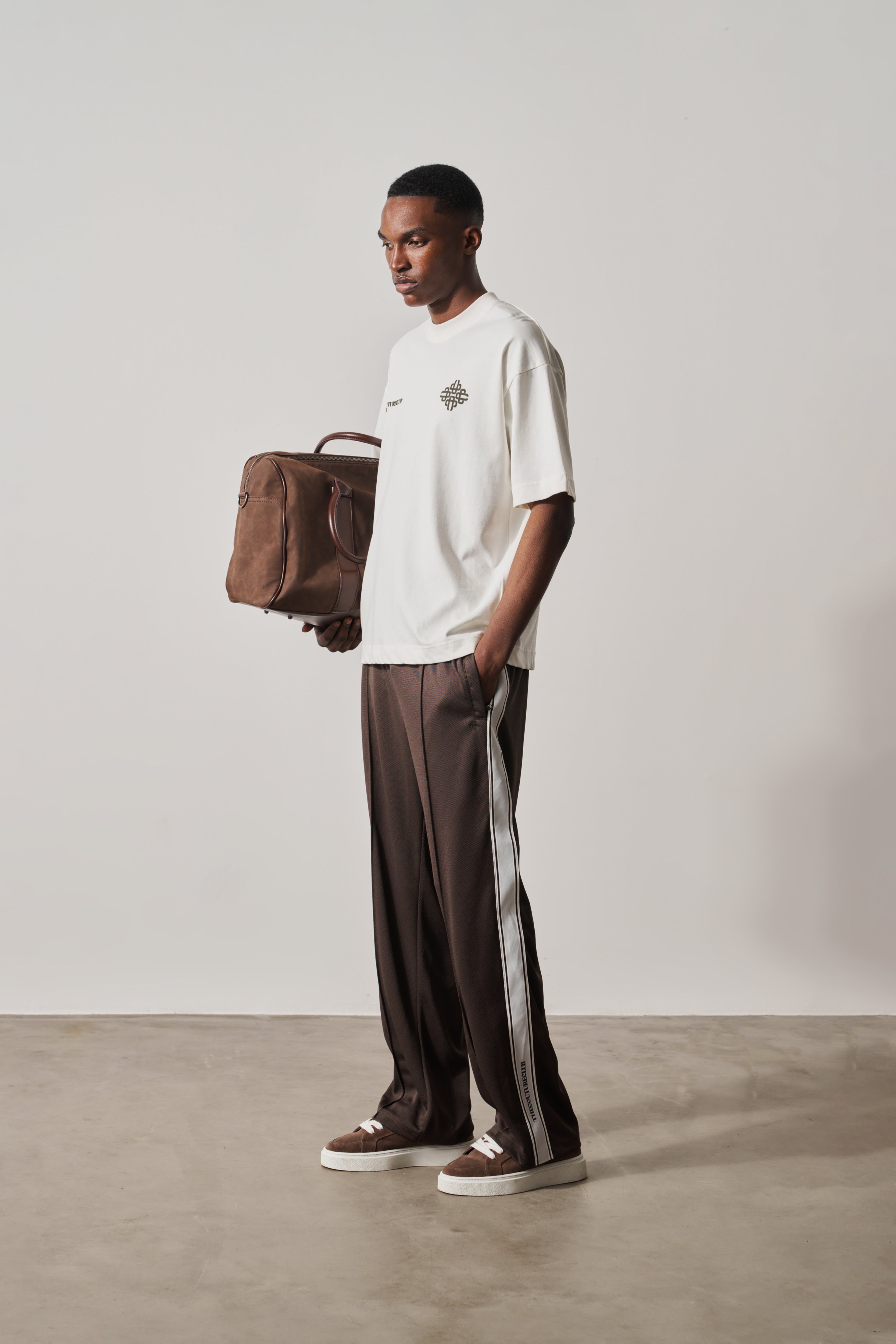 TAPE MESH JOGGER - BROWN