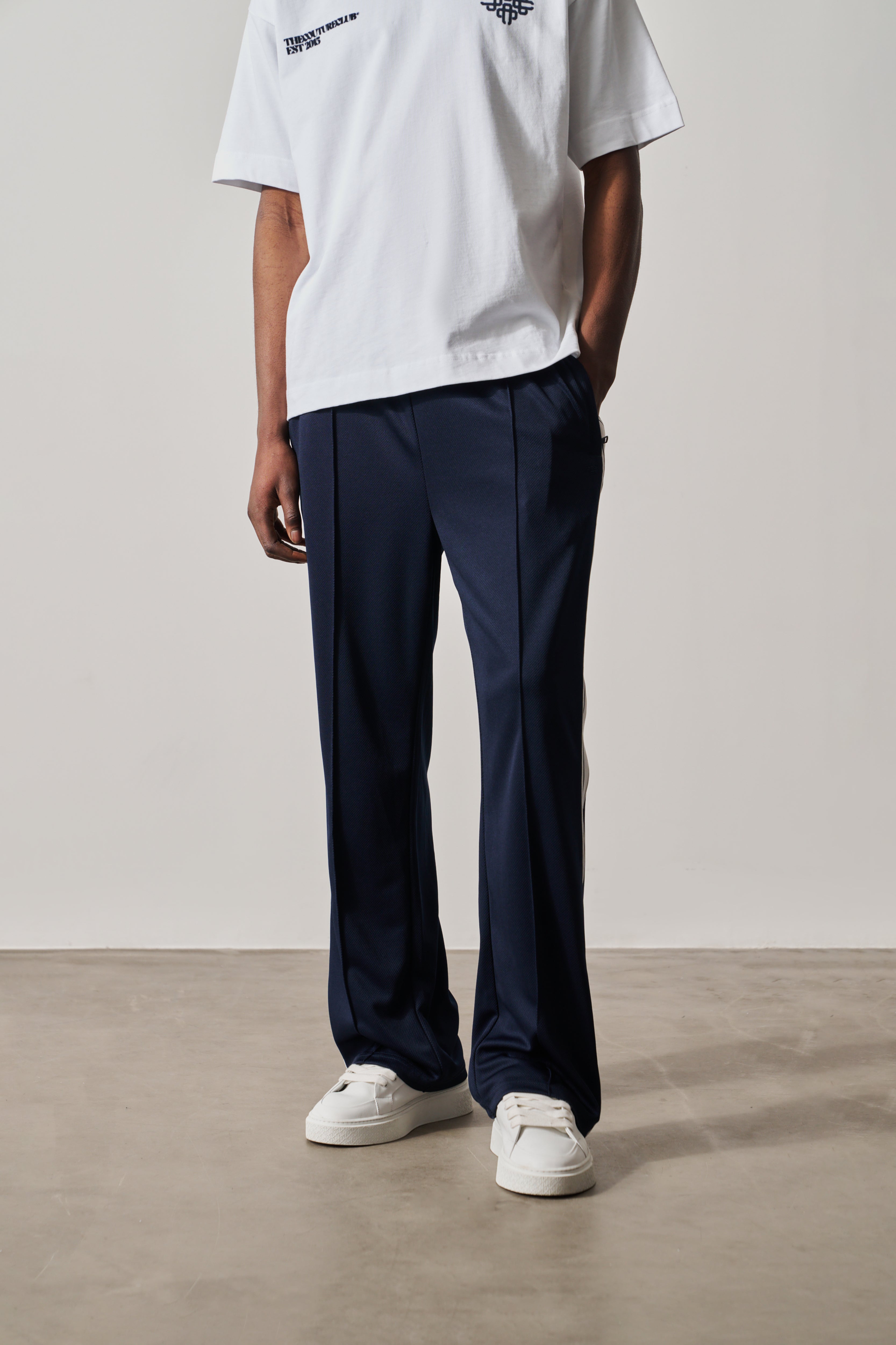 TAPE MESH JOGGER - NAVY