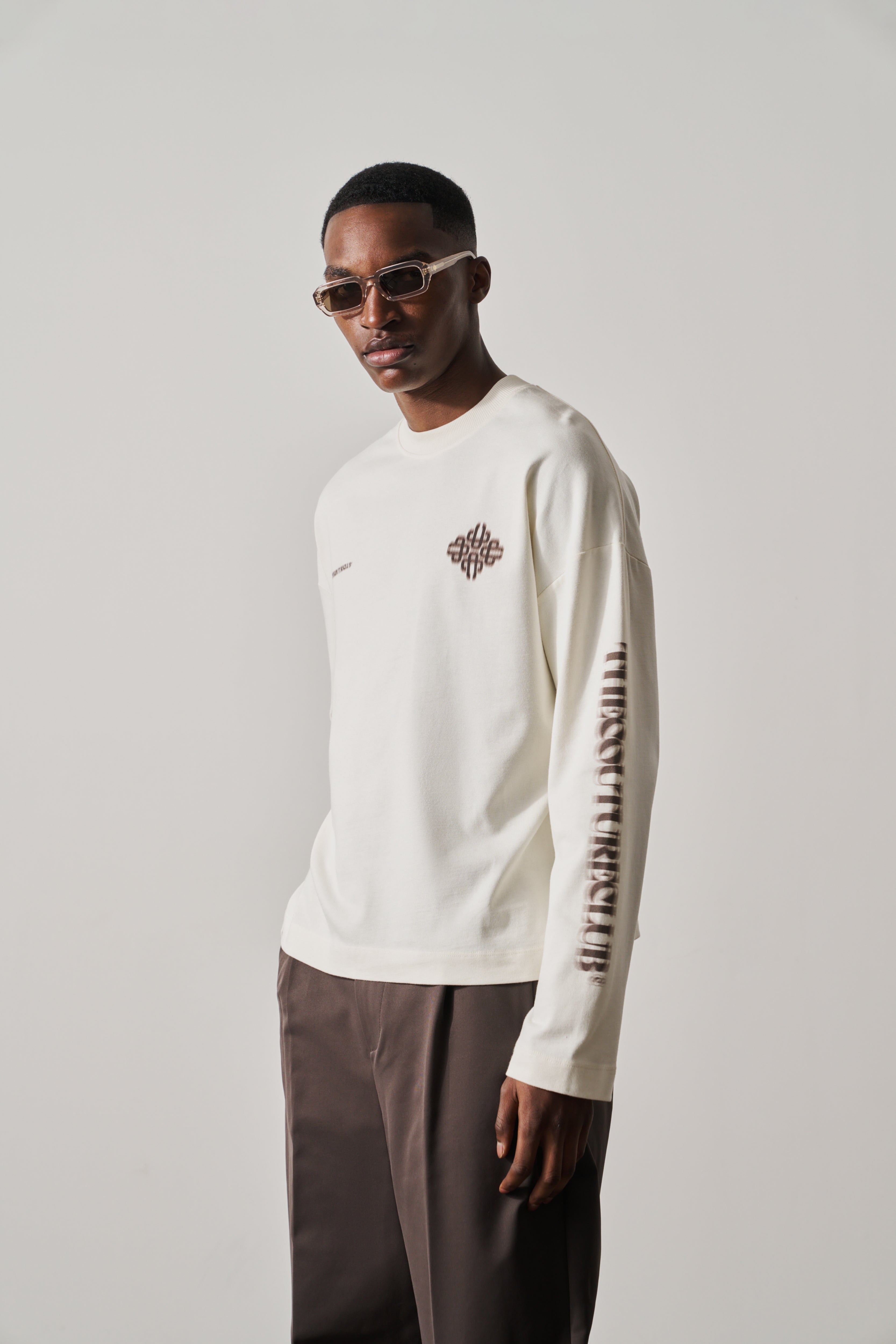 MOTION BLURRED LONG SLEEVE T-SHIRT - OFF WHITE