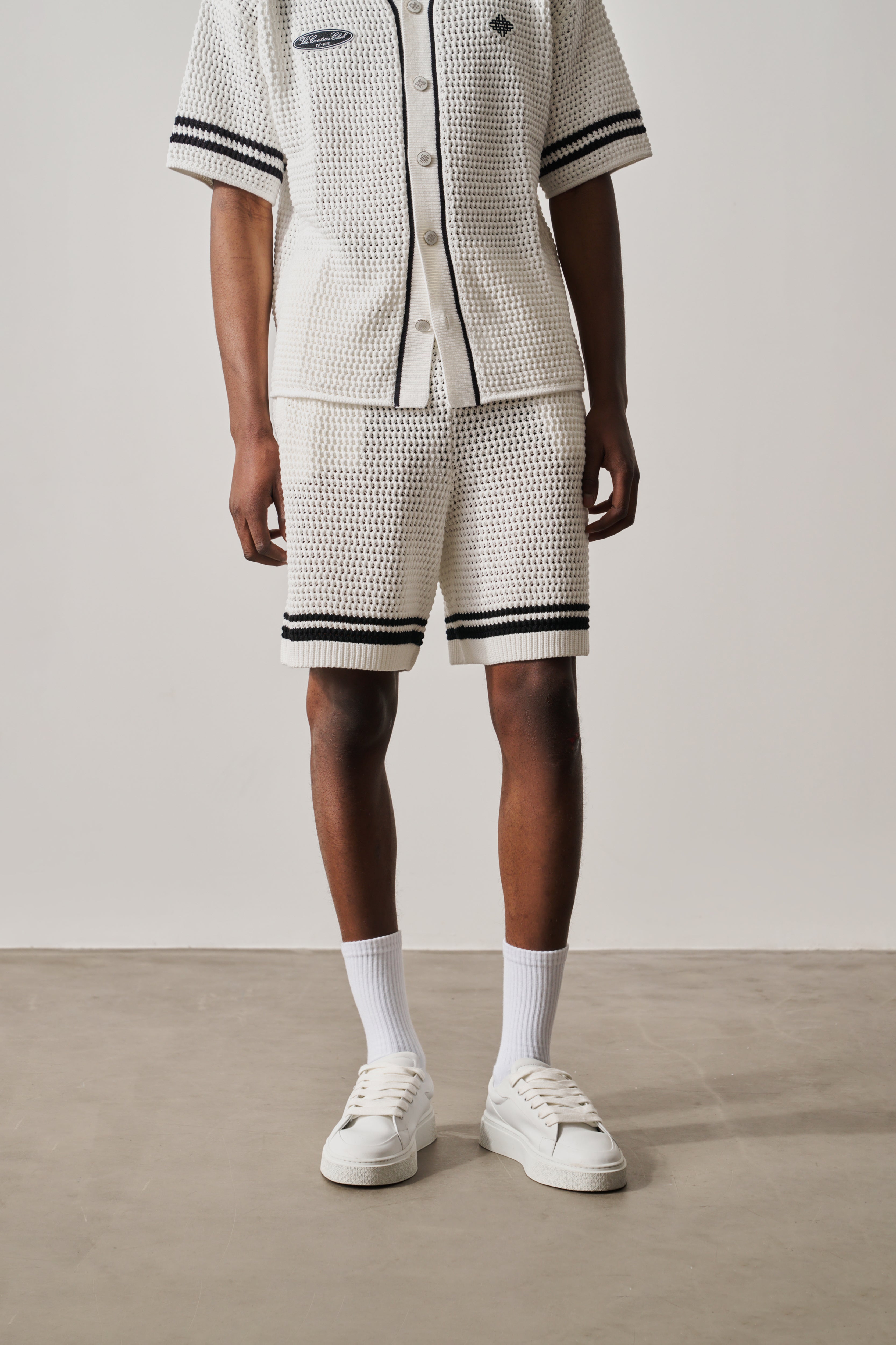 CROCHET KNITTED SHORTS - WHITE