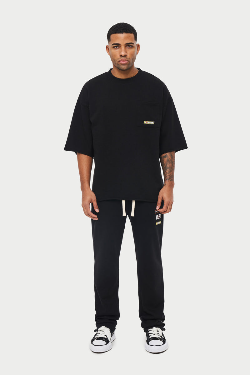 HEAVYWEIGHT BADGED RELAXED T-SHIRT - BLACK